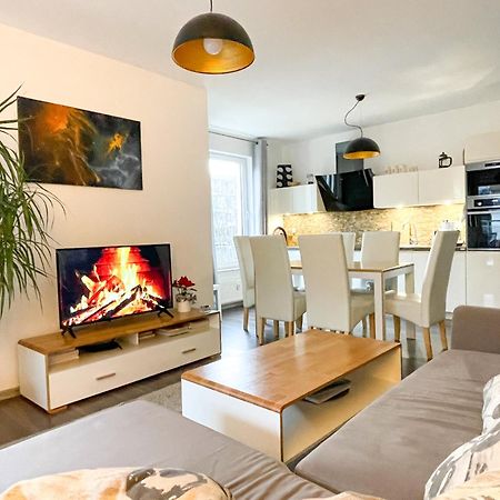 Apartamenty Bryza Kołobrzeg Exteriör bild