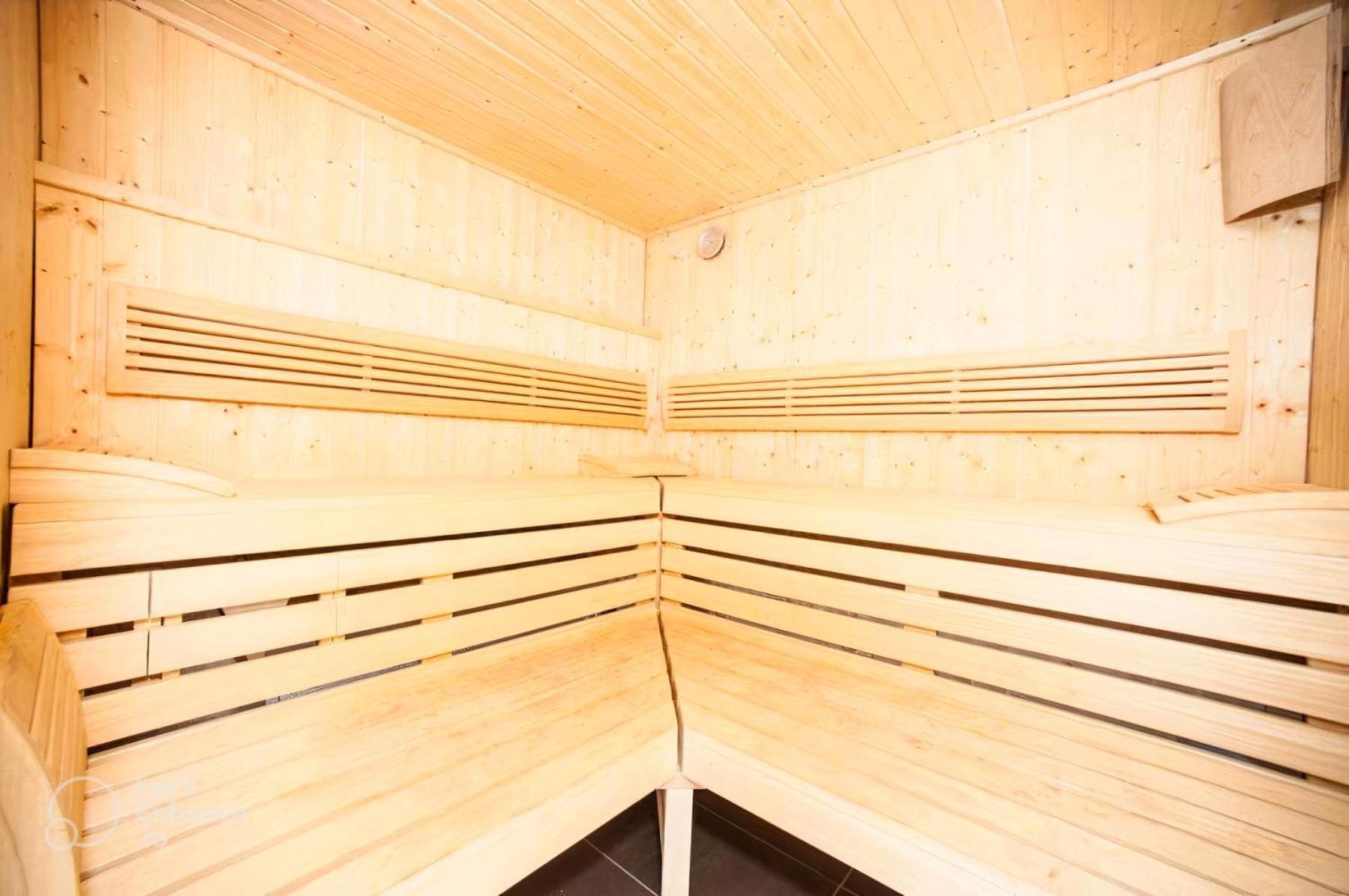 Apartamenty Bryza Kołobrzeg Exteriör bild